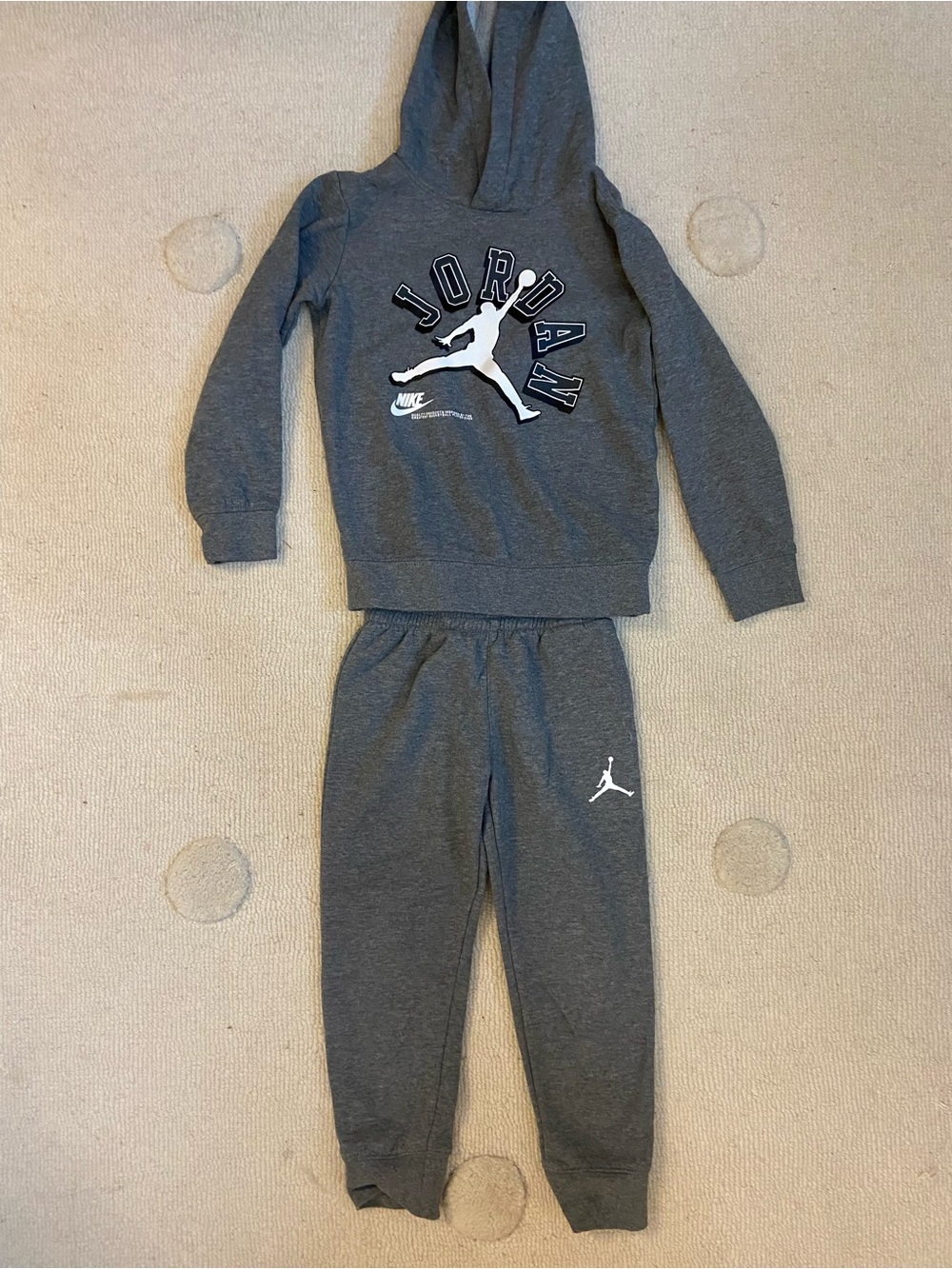 Jordan Kids Gray Hoodie & Joggers Set with White Jumpman